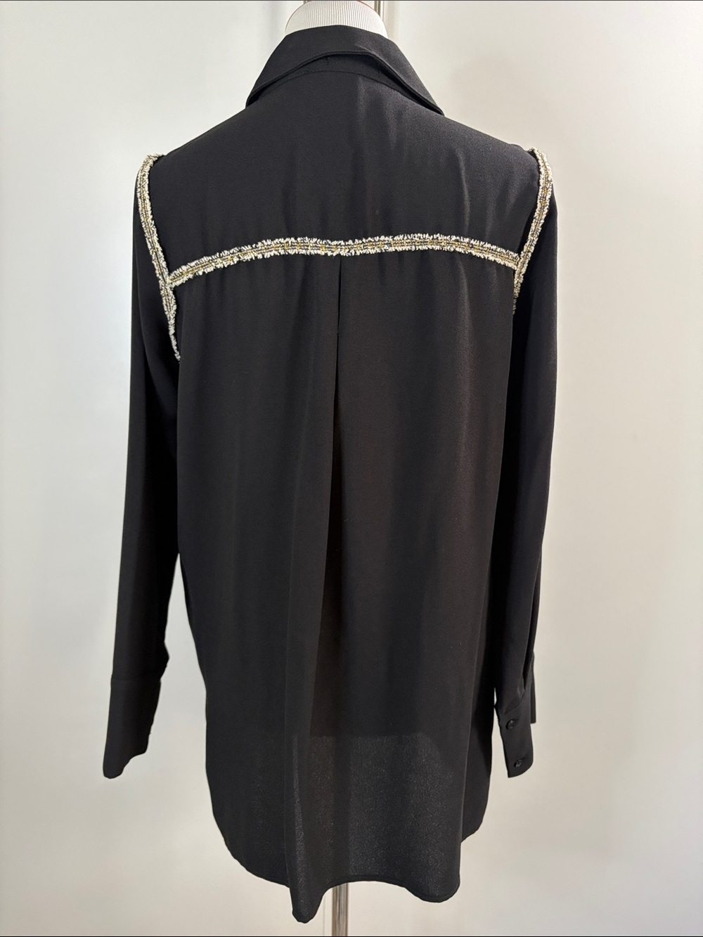 Porter Collective Black Button-Down Shirt with Metallic Trim L - Picture 5 of 5